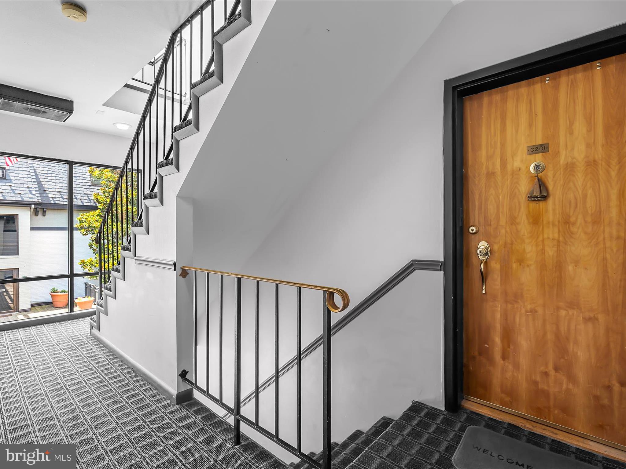 THE YACHT CLUB CONDOMINIUMS - Residential