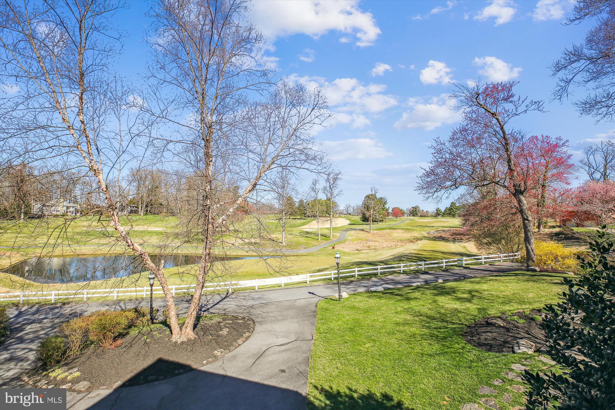 MANOR PARK - Residential