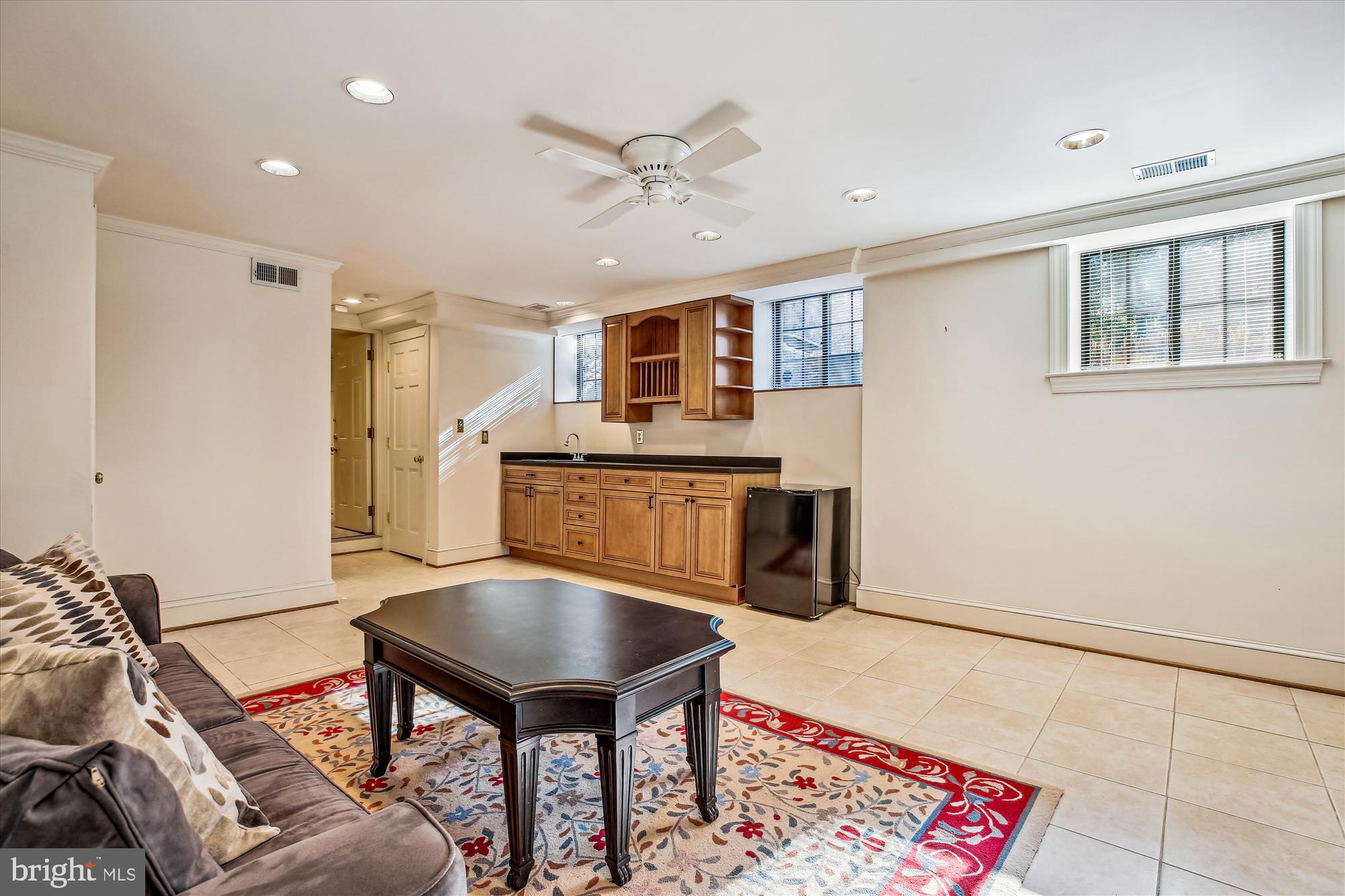 MANOR PARK - Residential