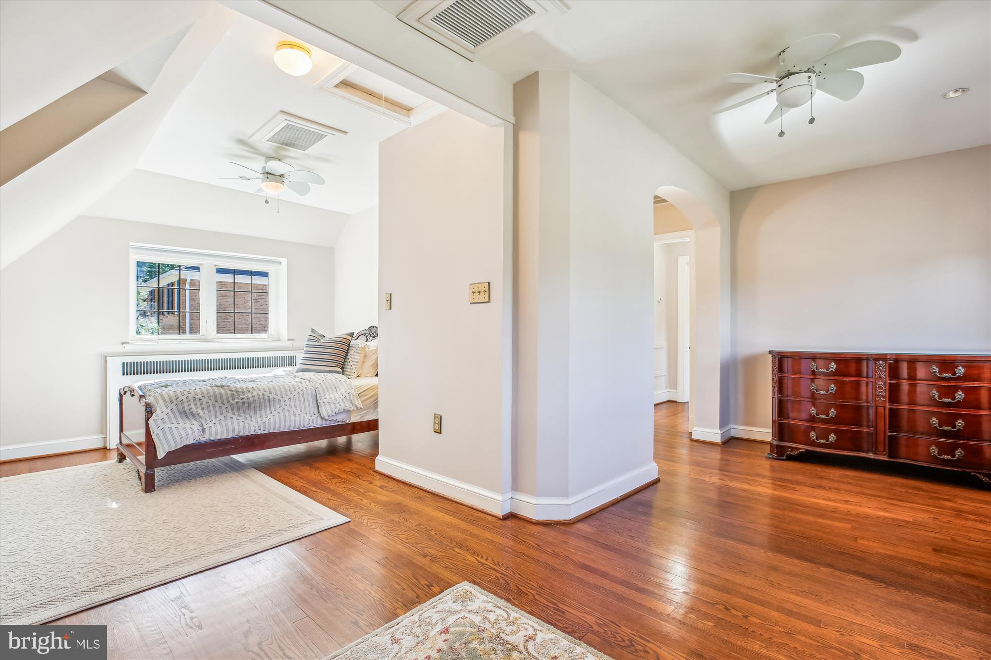 MANOR PARK - Residential