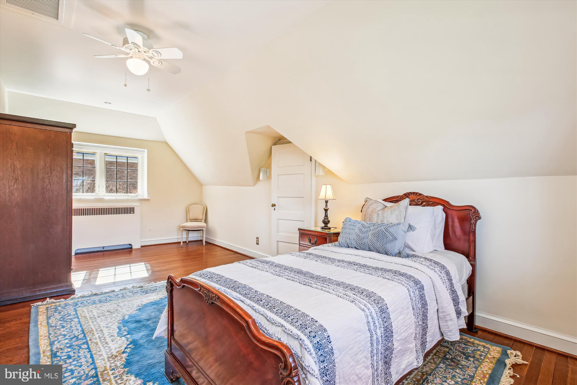 MANOR PARK - Residential