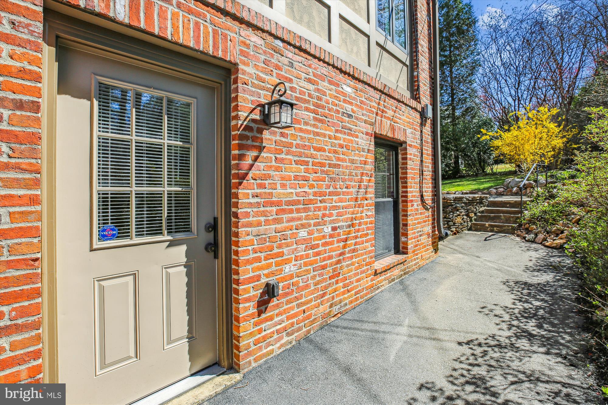 MANOR PARK - Residential