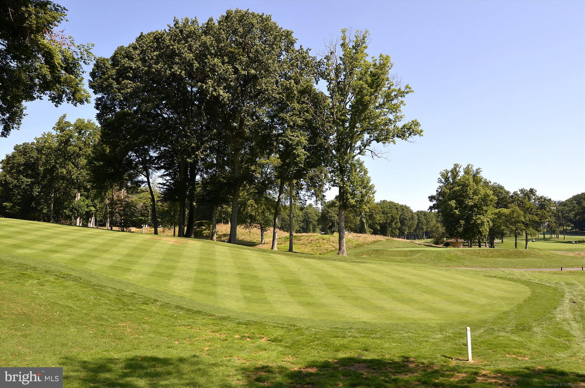 MANOR PARK - Residential