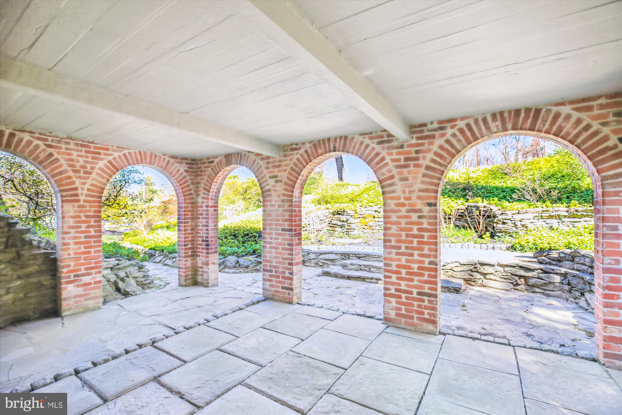 MANOR PARK - Residential