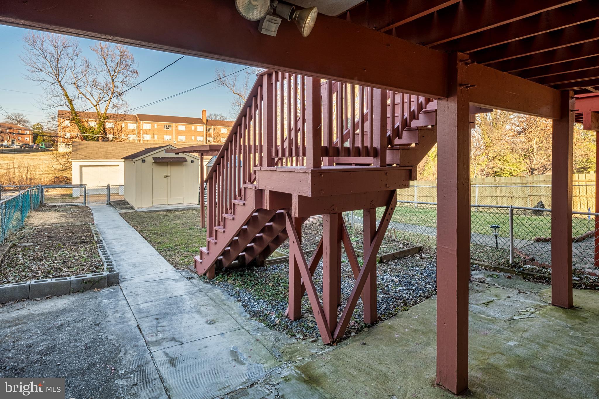 ELM RIDGE - Residential