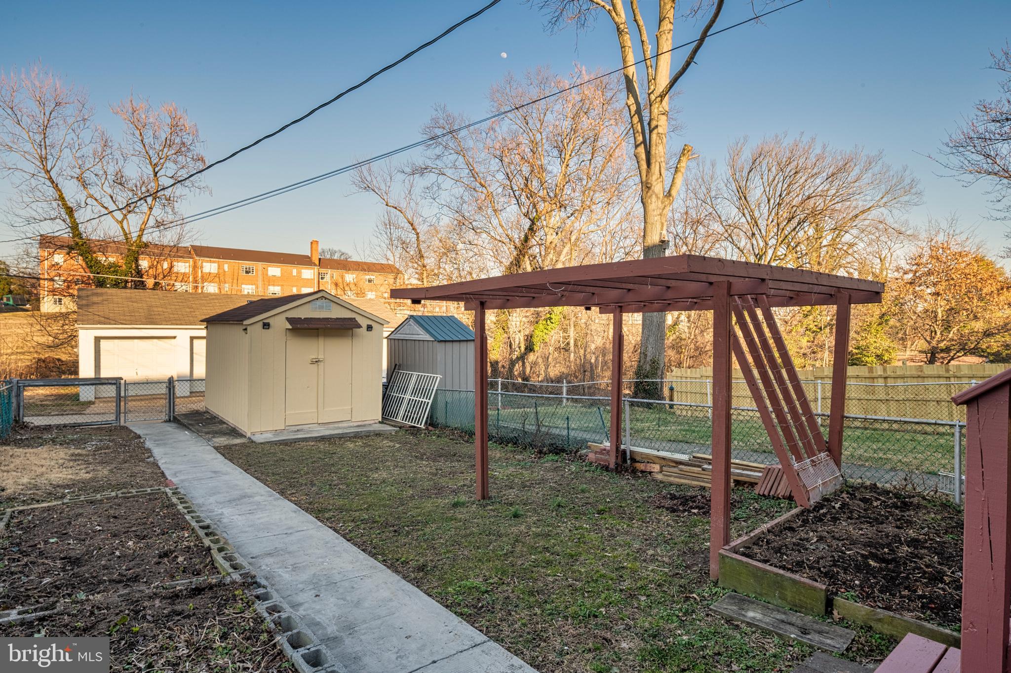 ELM RIDGE - Residential