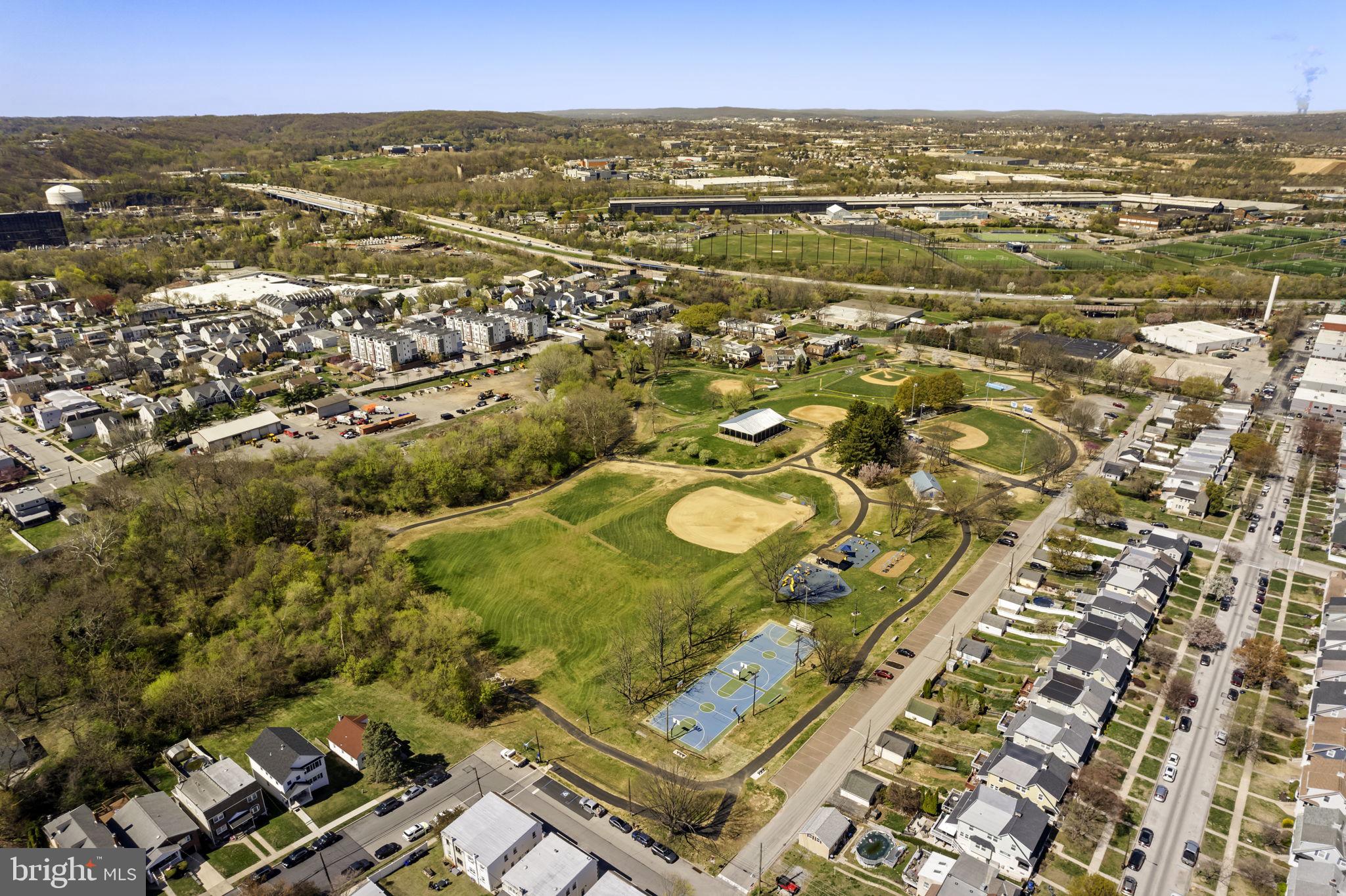 CONSHOHOCKEN - Residential