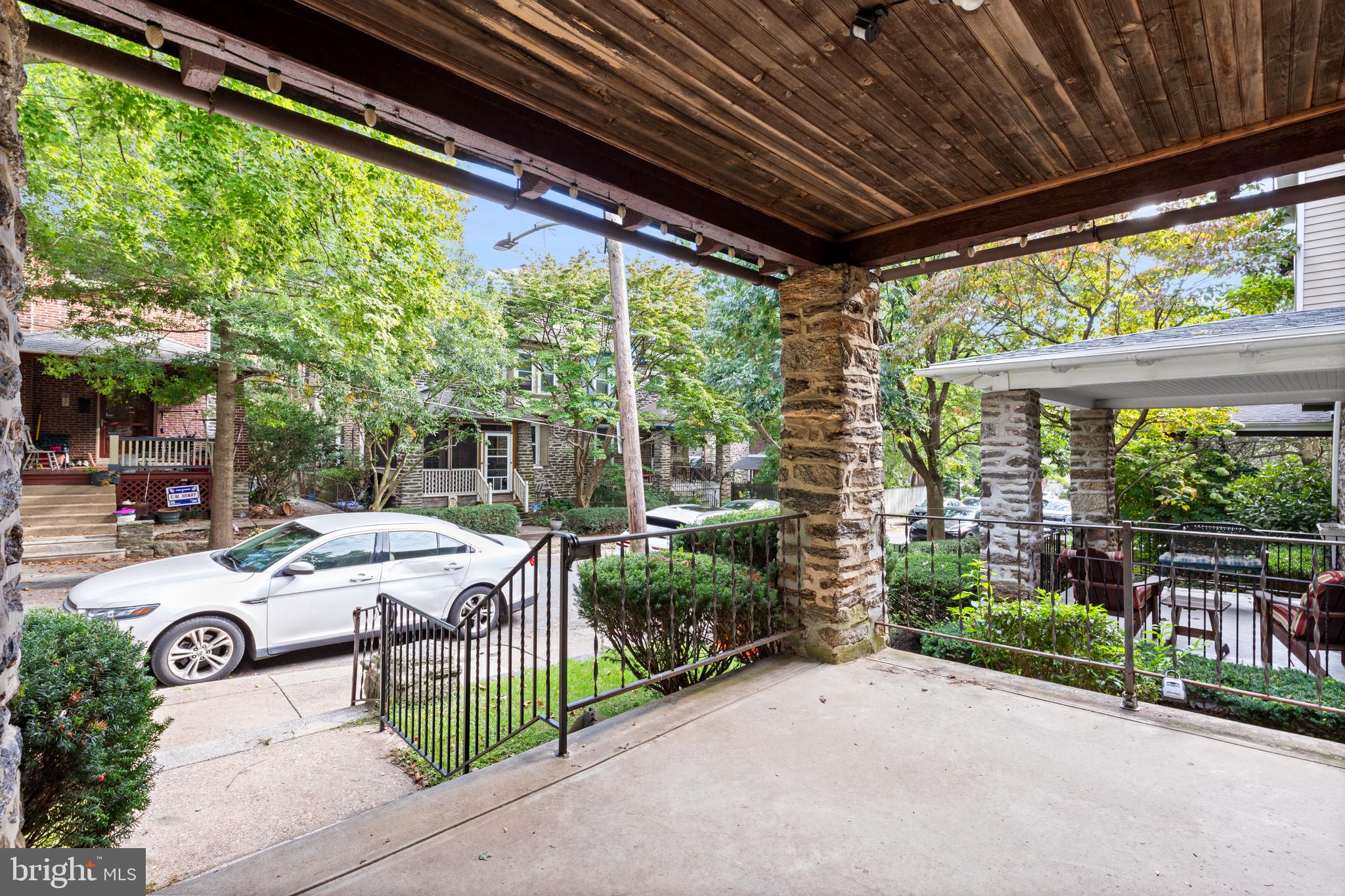 129 W NIPPON STREET