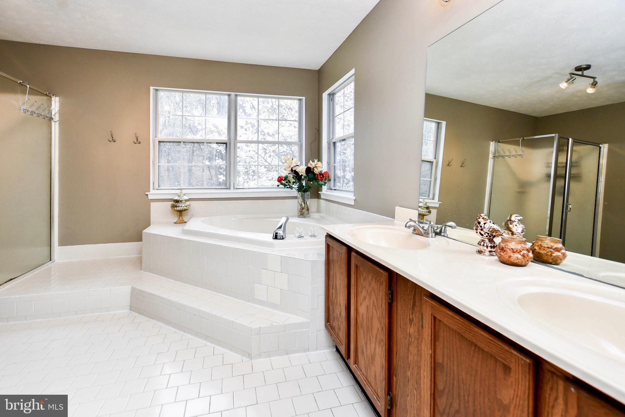 OLD FORT HILLS- PLAT 11 - Residential