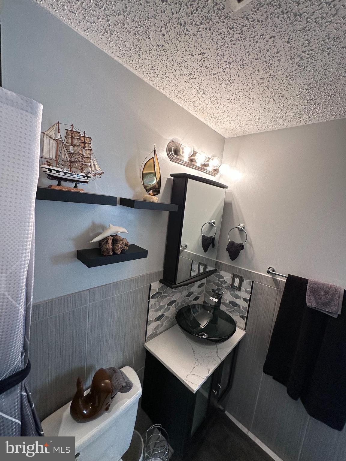 ROLLINGWOOD VILLAGE - Residential