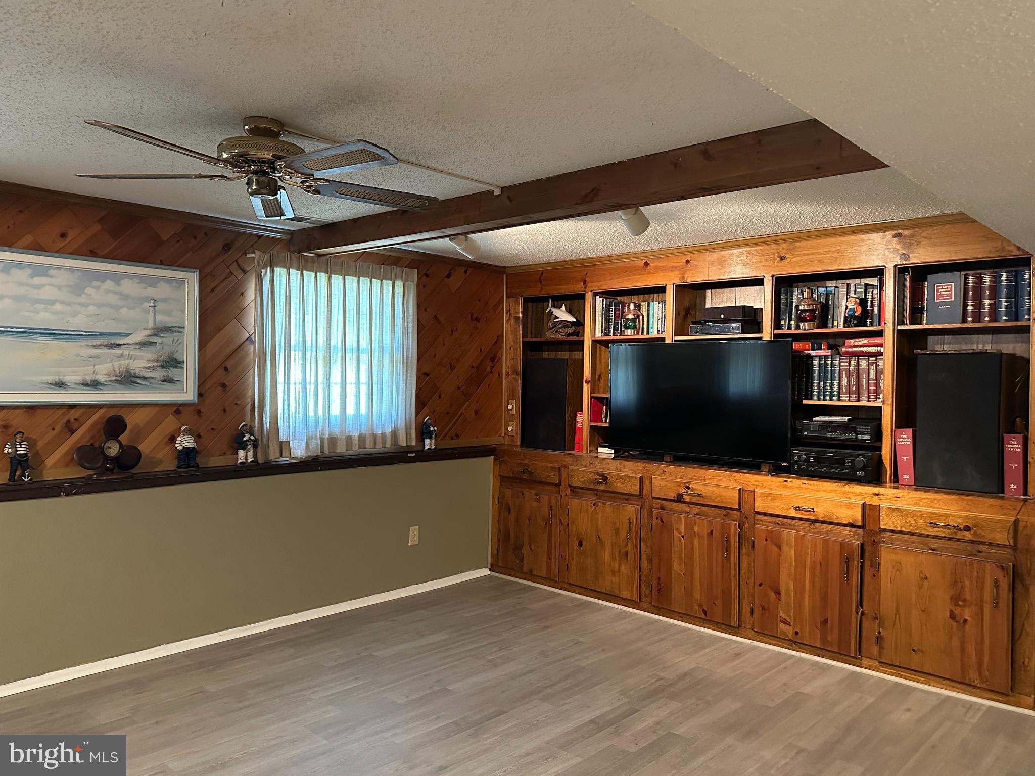 ROLLINGWOOD VILLAGE - Residential