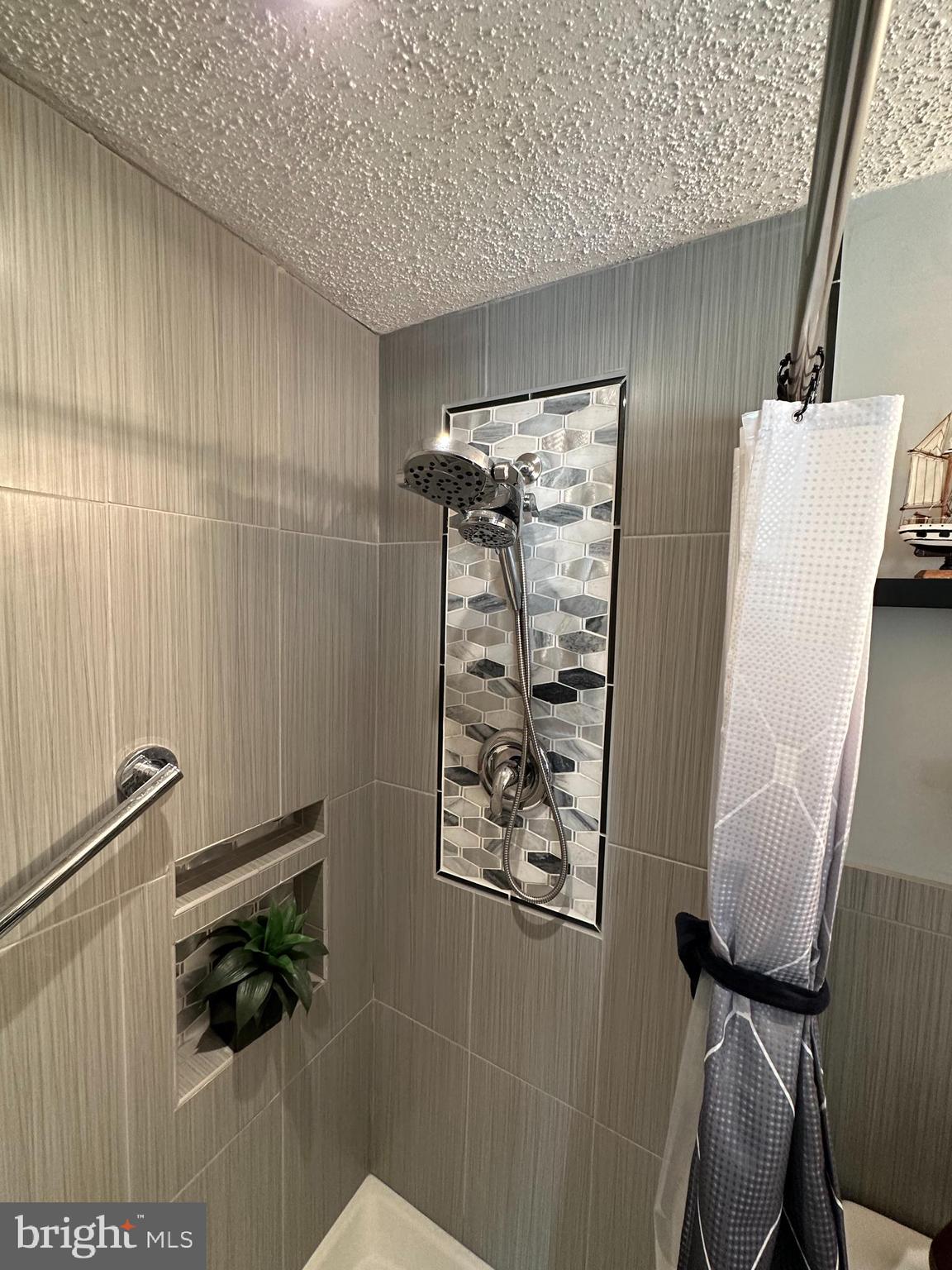 ROLLINGWOOD VILLAGE - Residential