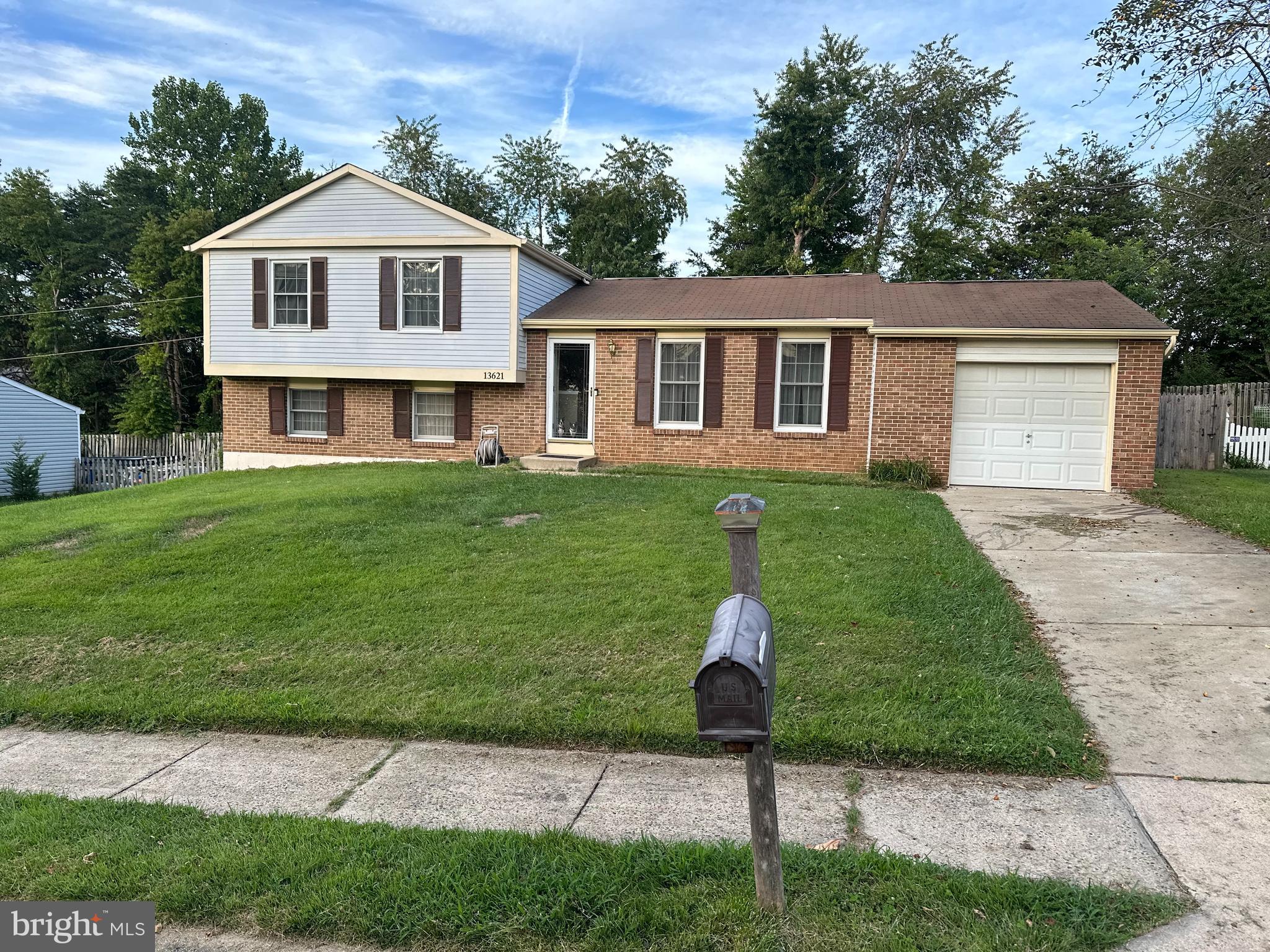 ROLLINGWOOD VILLAGE - Residential