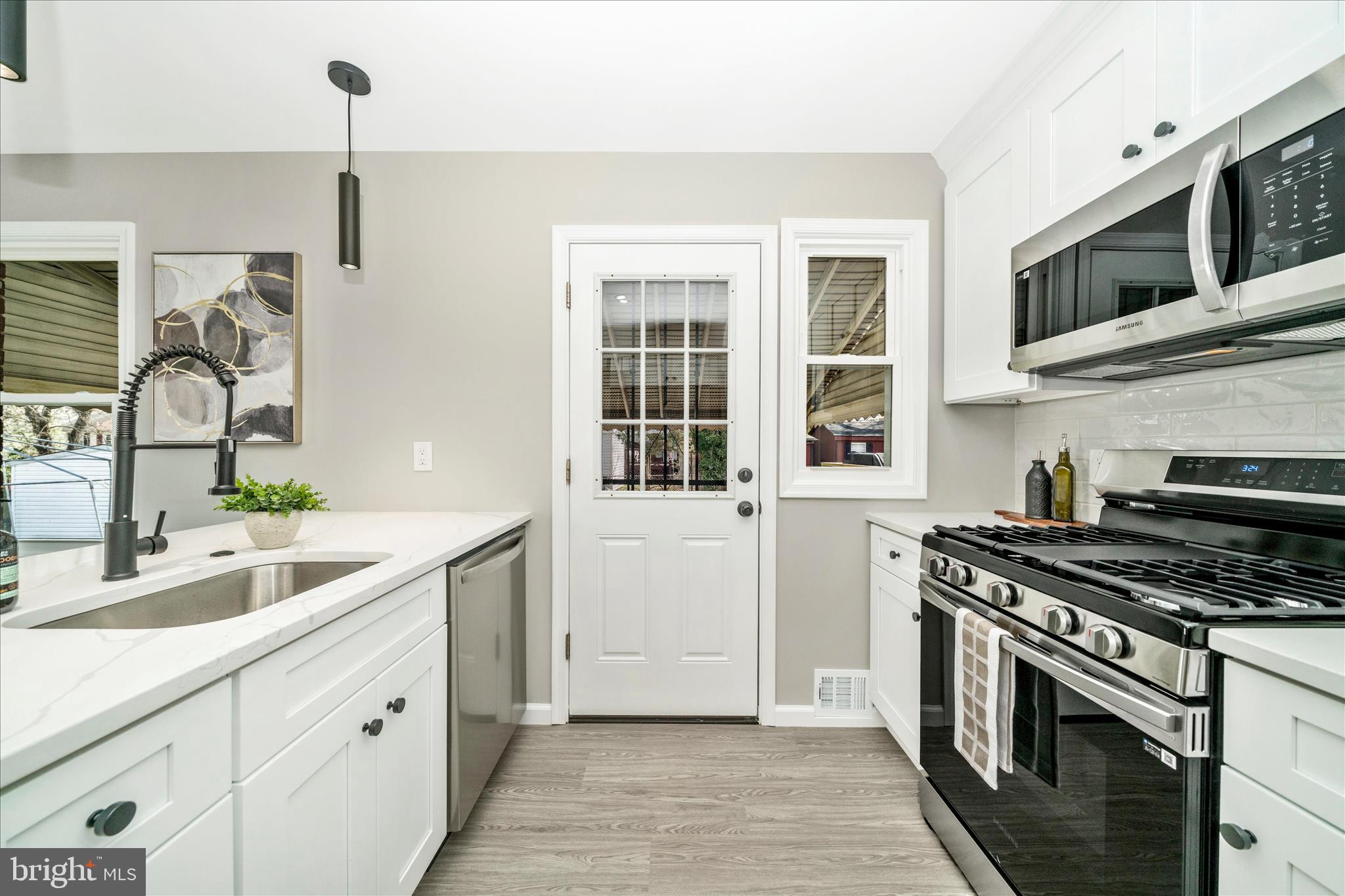 DEER PARK HEIGHTS - Residential