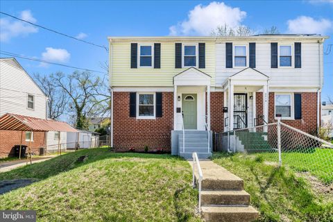 Townhouse For Sale - 3217 Culver Street<br/> TEMPLE HILLS, MD 20748