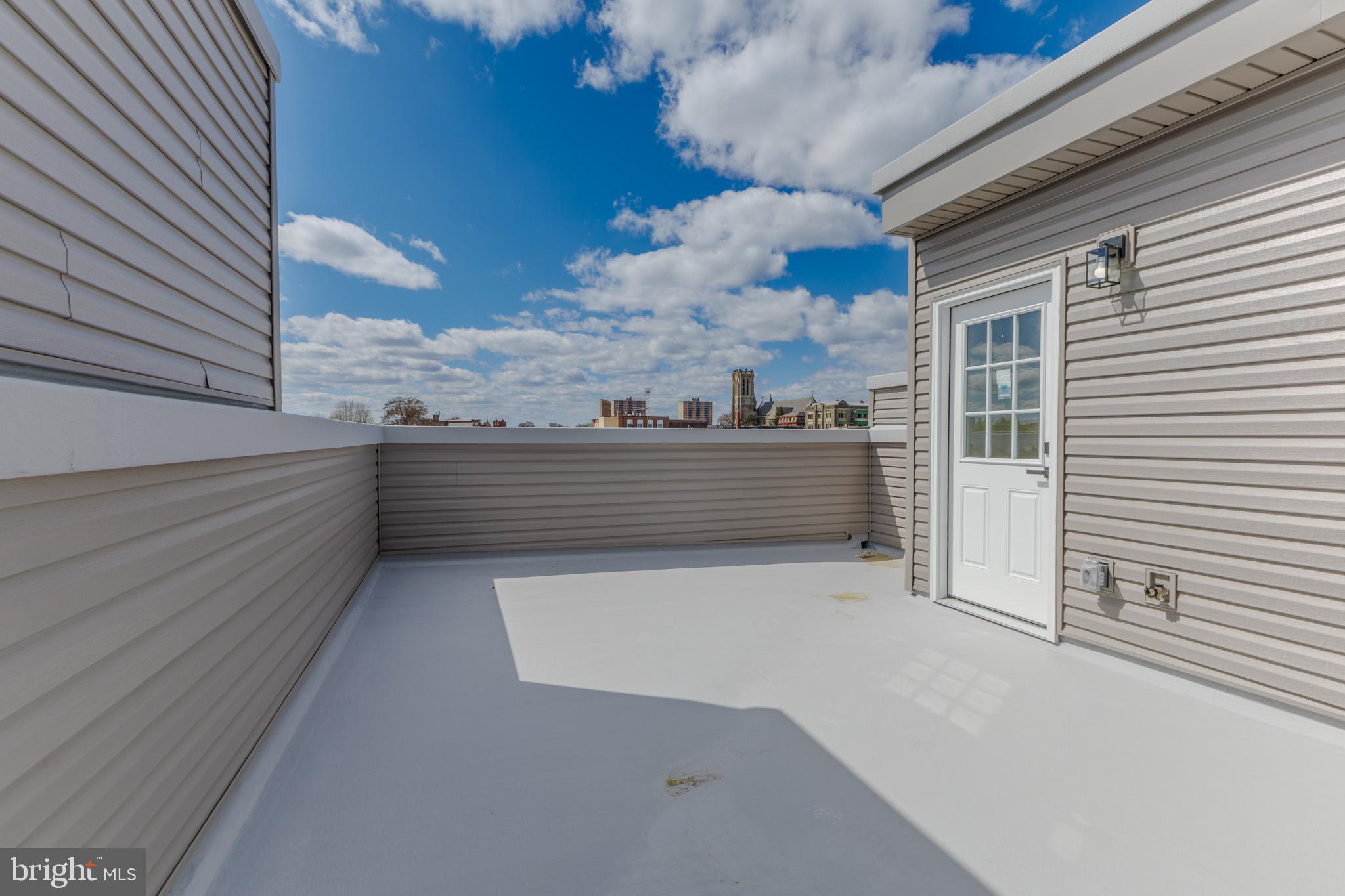 NORRIS SQUARE - Residential Lease