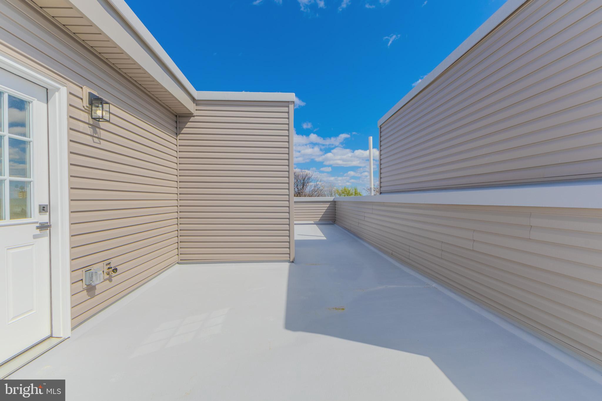 NORRIS SQUARE - Residential Lease