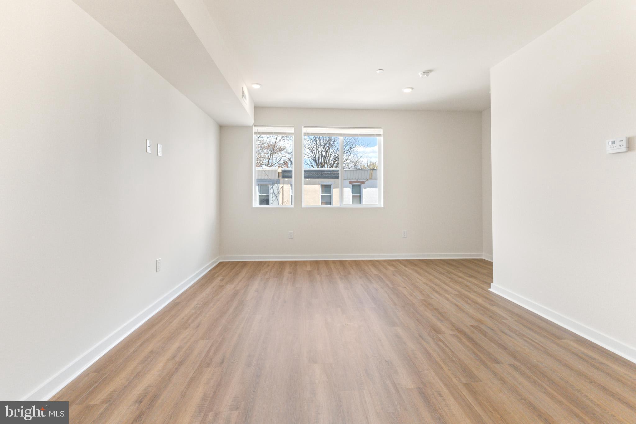 NORRIS SQUARE - Residential Lease