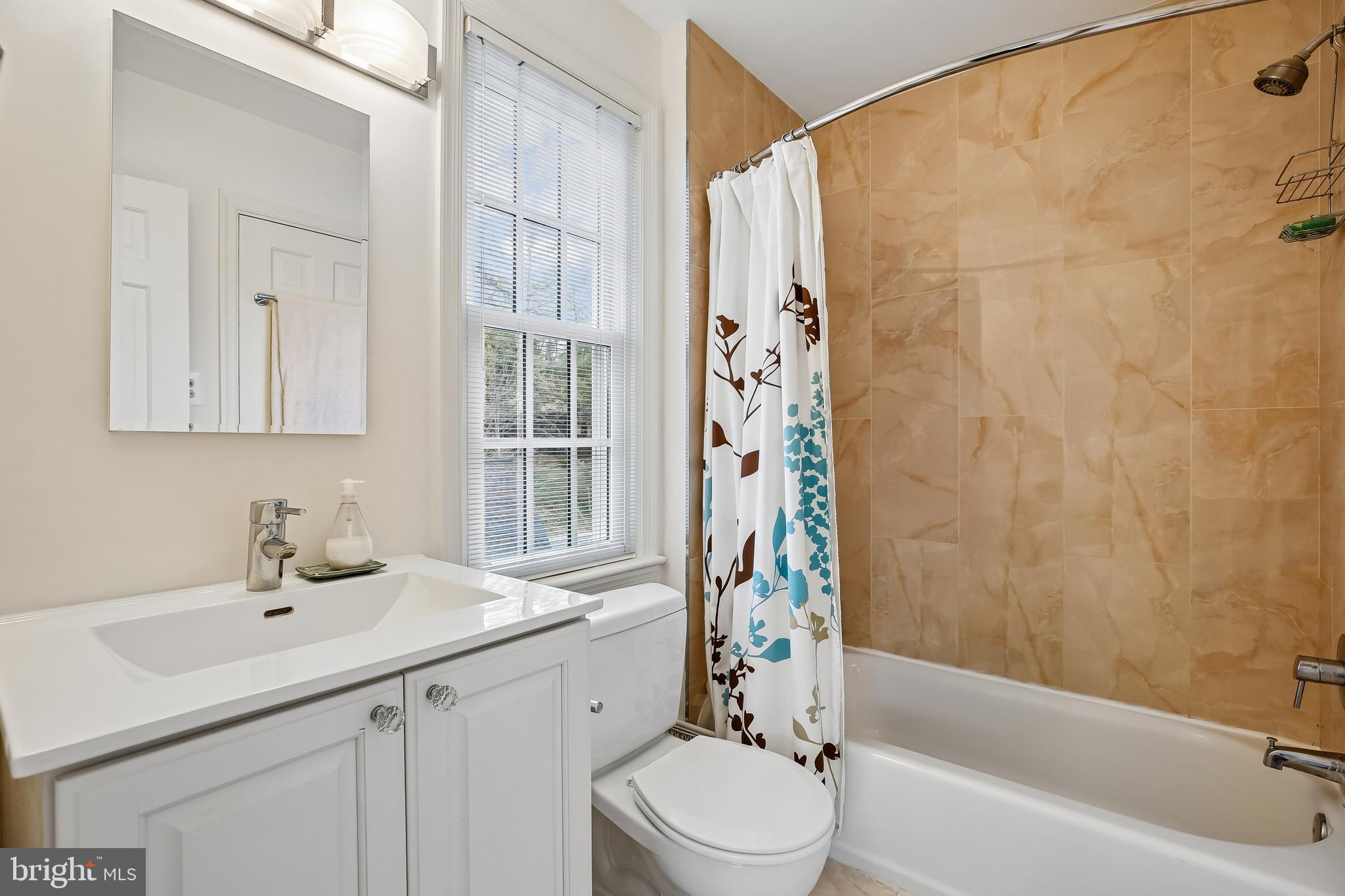 RIDGEWOOD VILLAGE - Residential