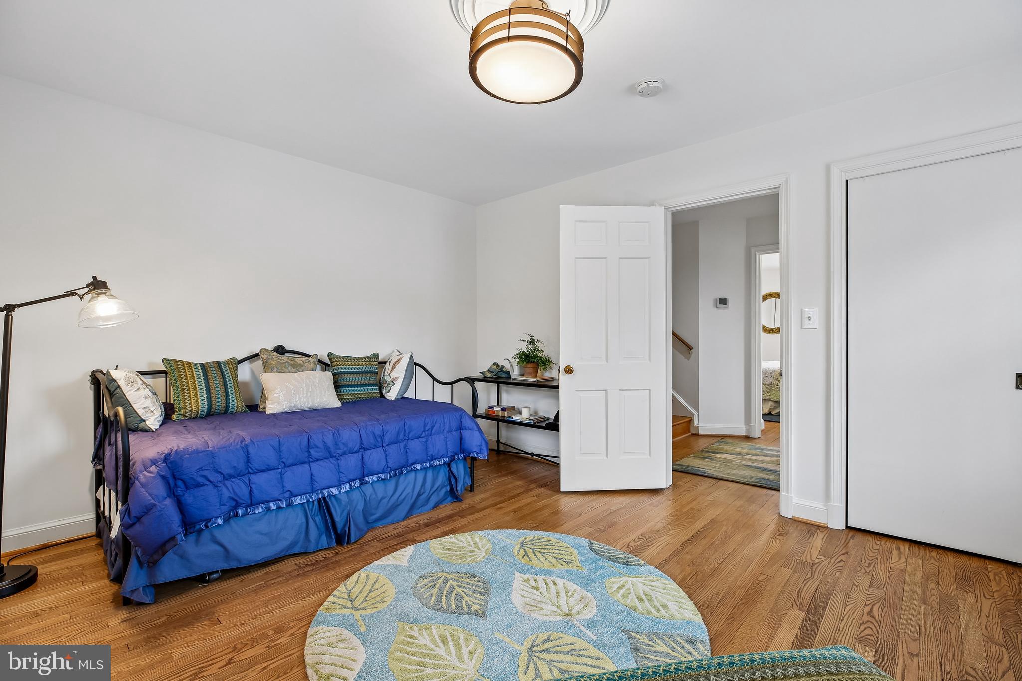 RIDGEWOOD VILLAGE - Residential