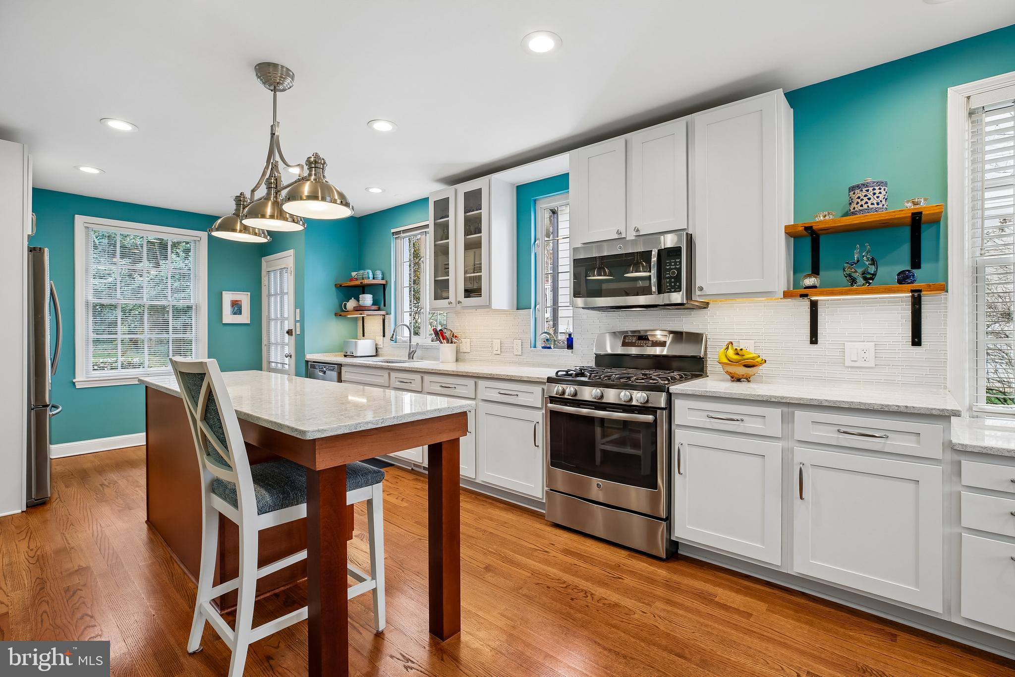 RIDGEWOOD VILLAGE - Residential