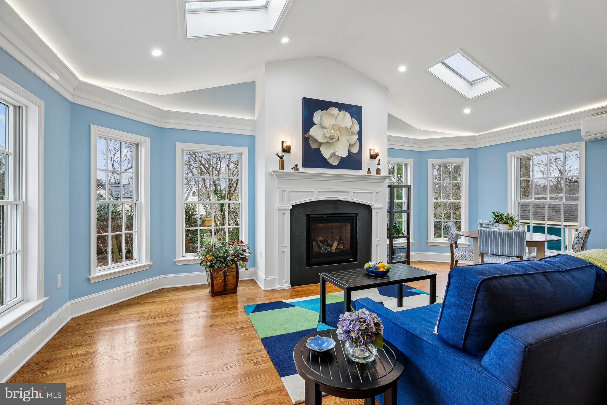 RIDGEWOOD VILLAGE - Residential