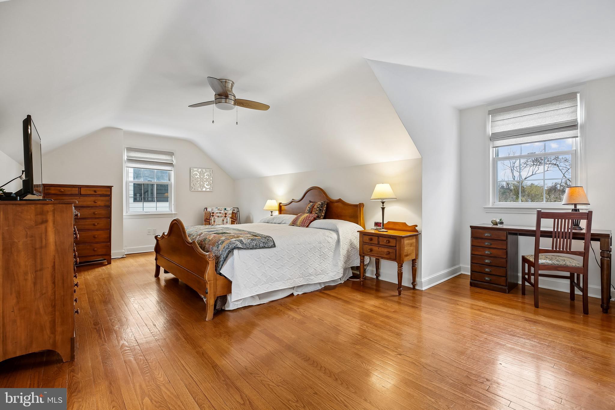 RIDGEWOOD VILLAGE - Residential