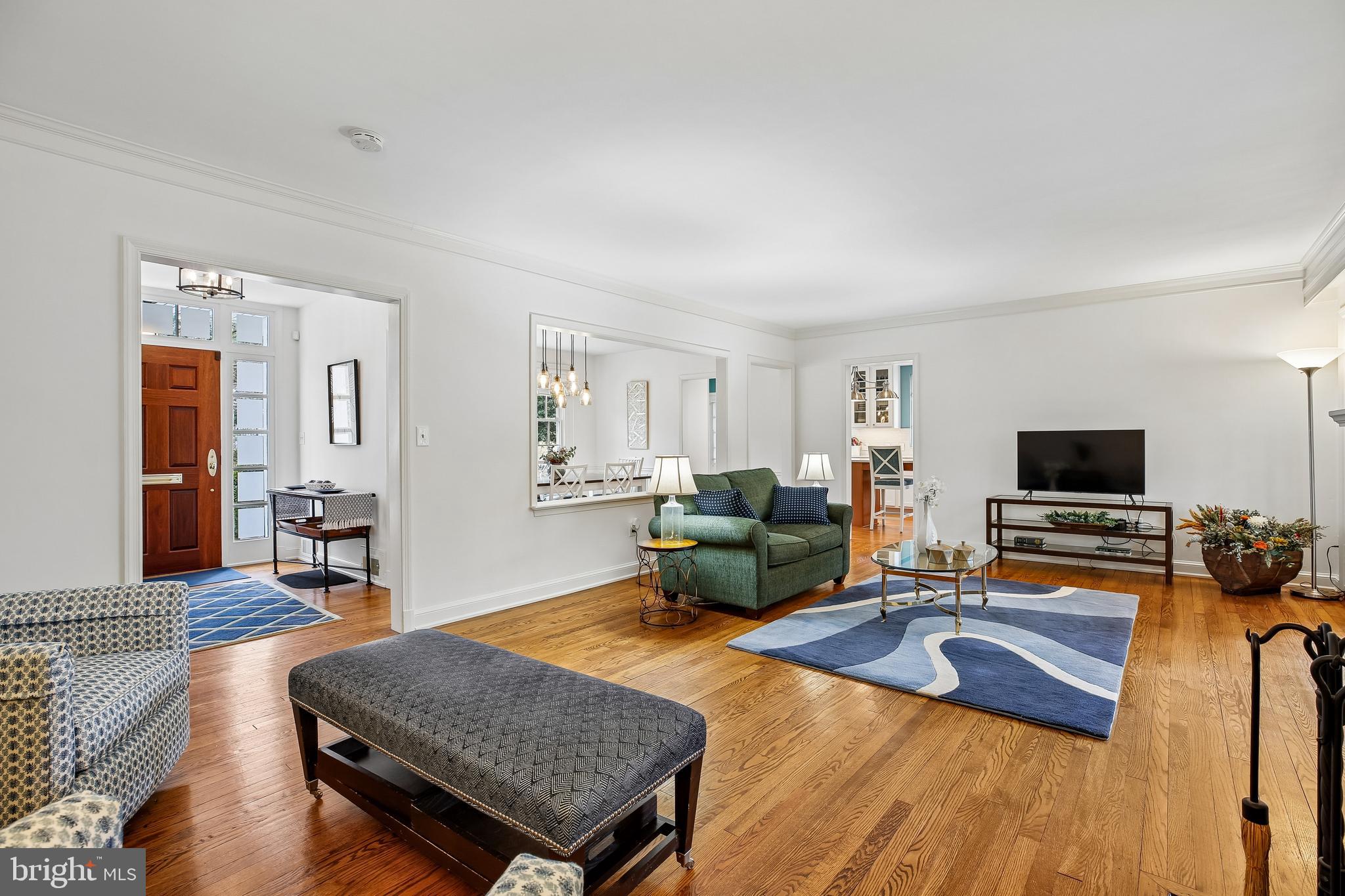 RIDGEWOOD VILLAGE - Residential