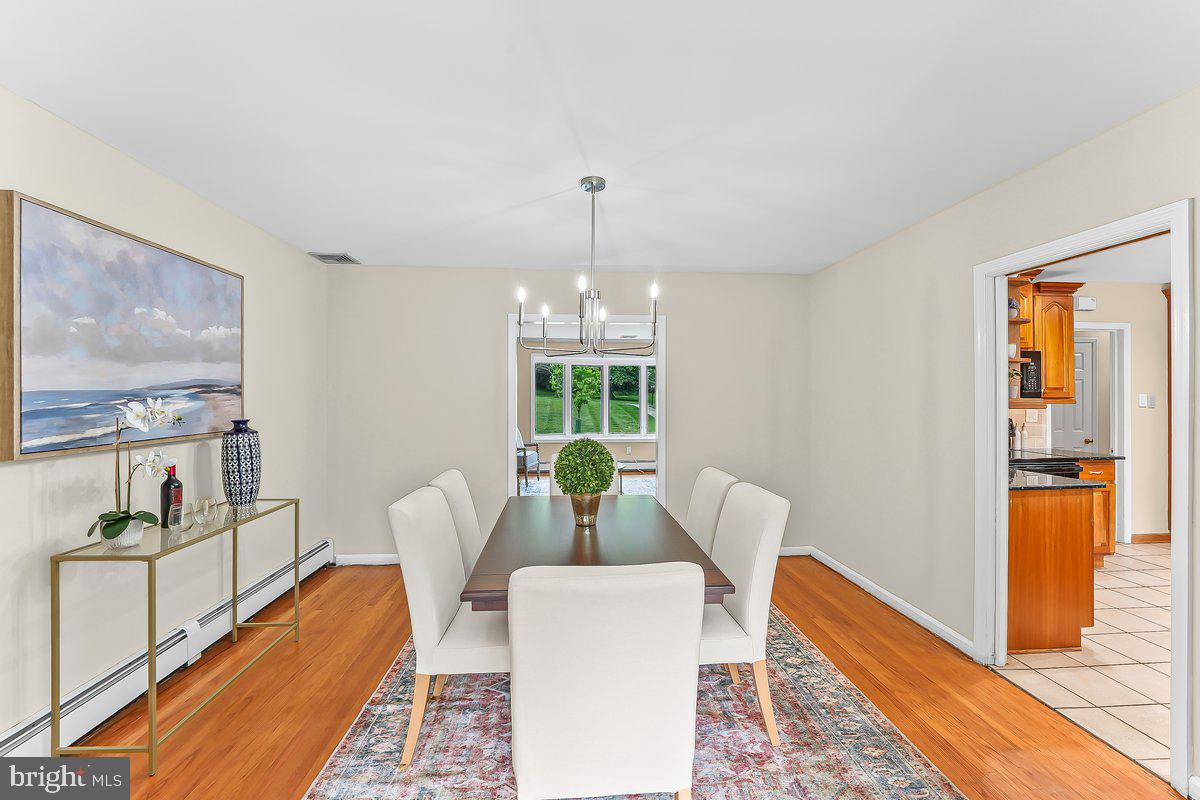 MARPLEWOOD VILLA - Residential