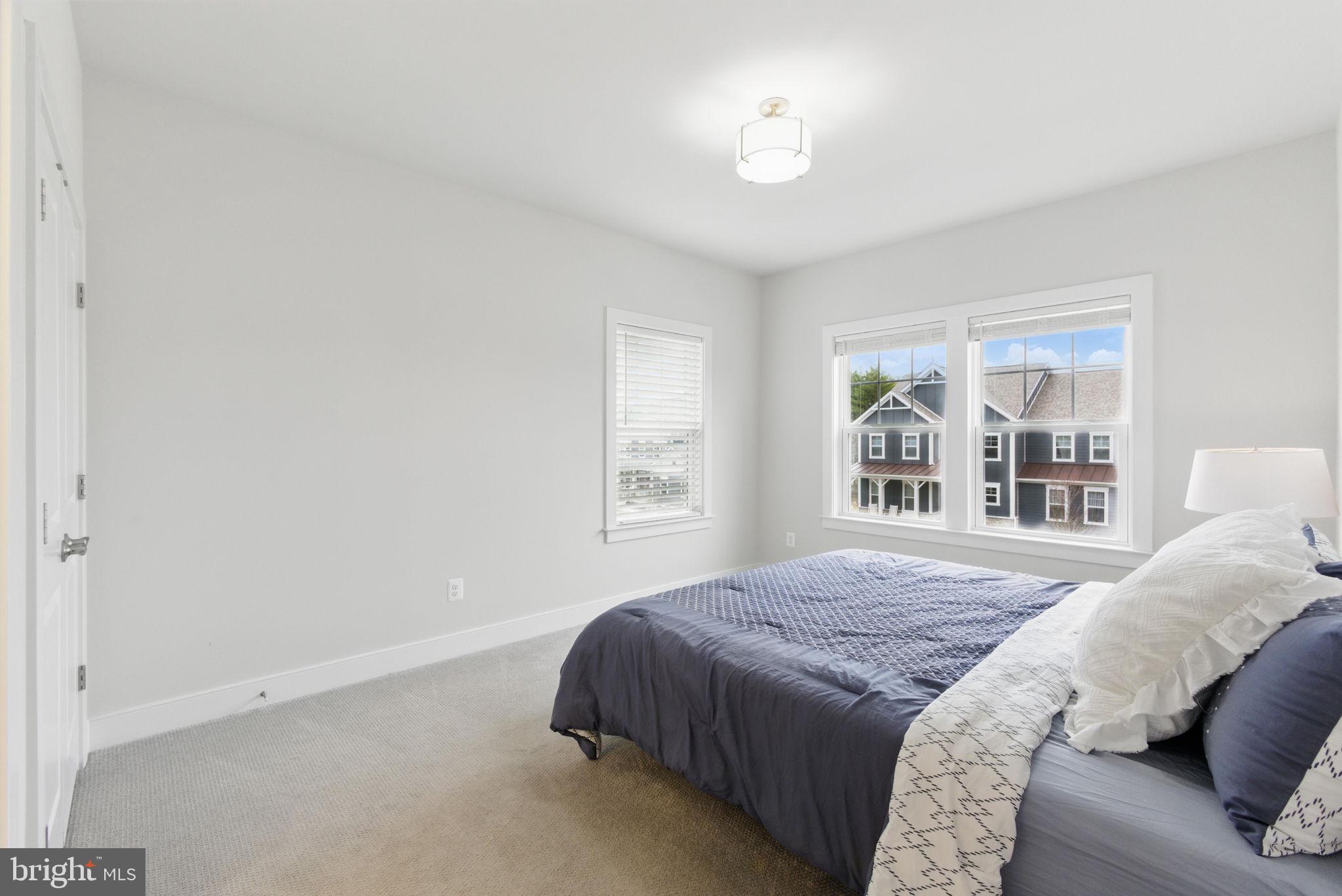 GROVE AT WILLOWSFORD - Residential