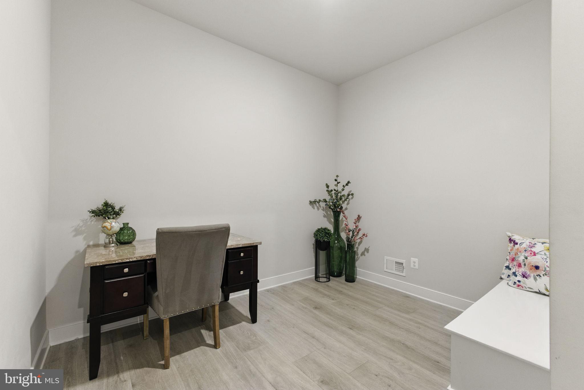 GROVE AT WILLOWSFORD - Residential