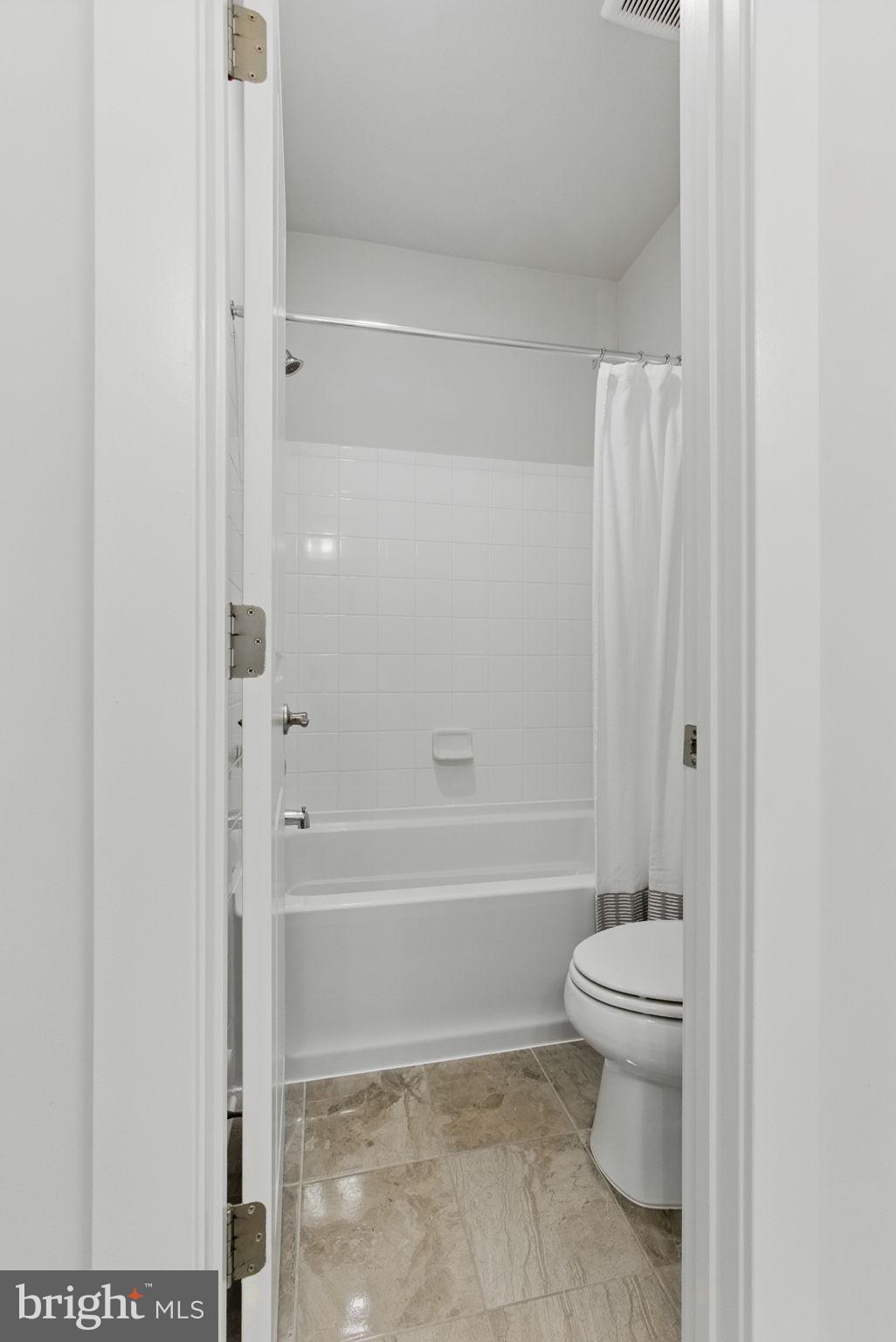 GROVE AT WILLOWSFORD - Residential