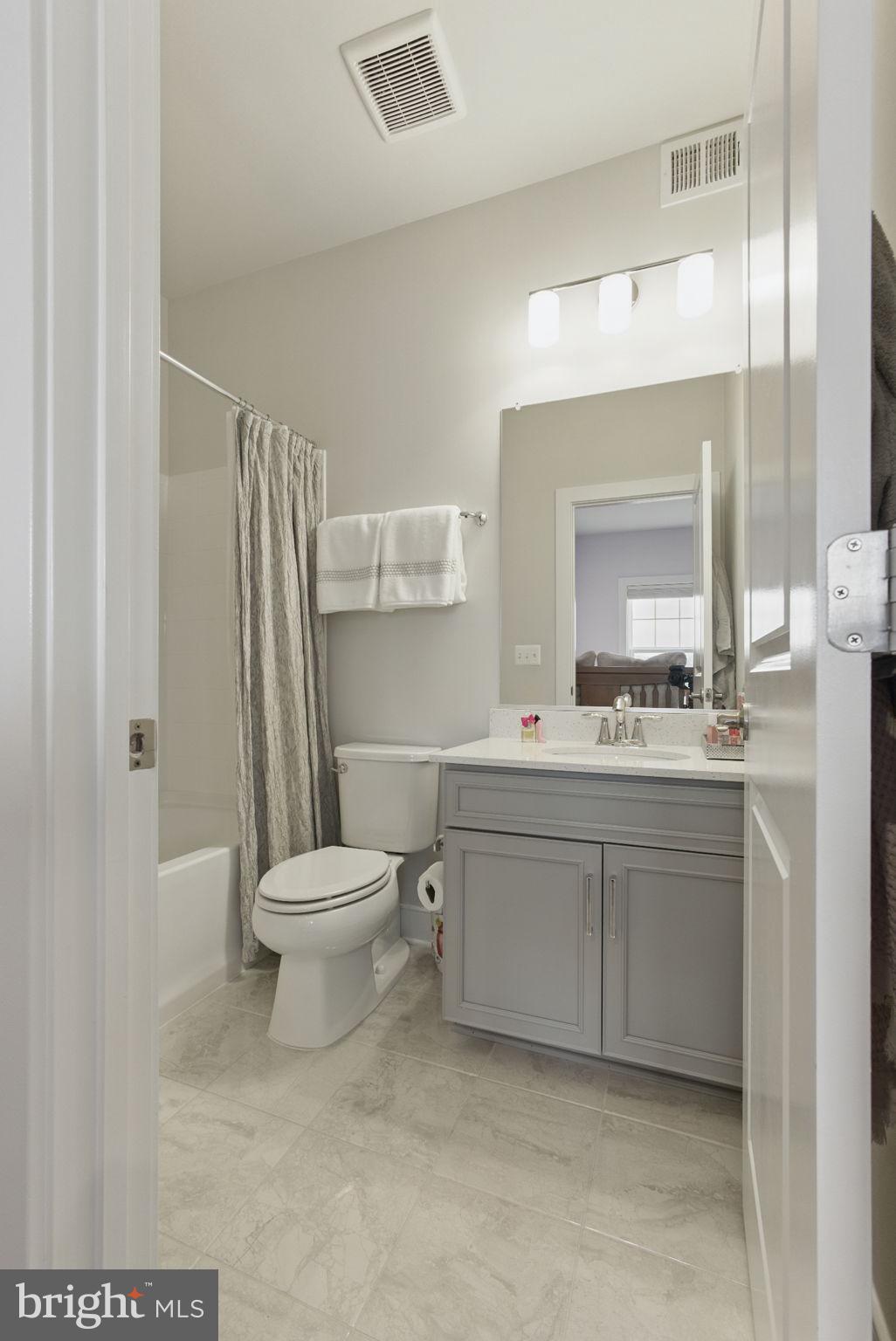 GROVE AT WILLOWSFORD - Residential