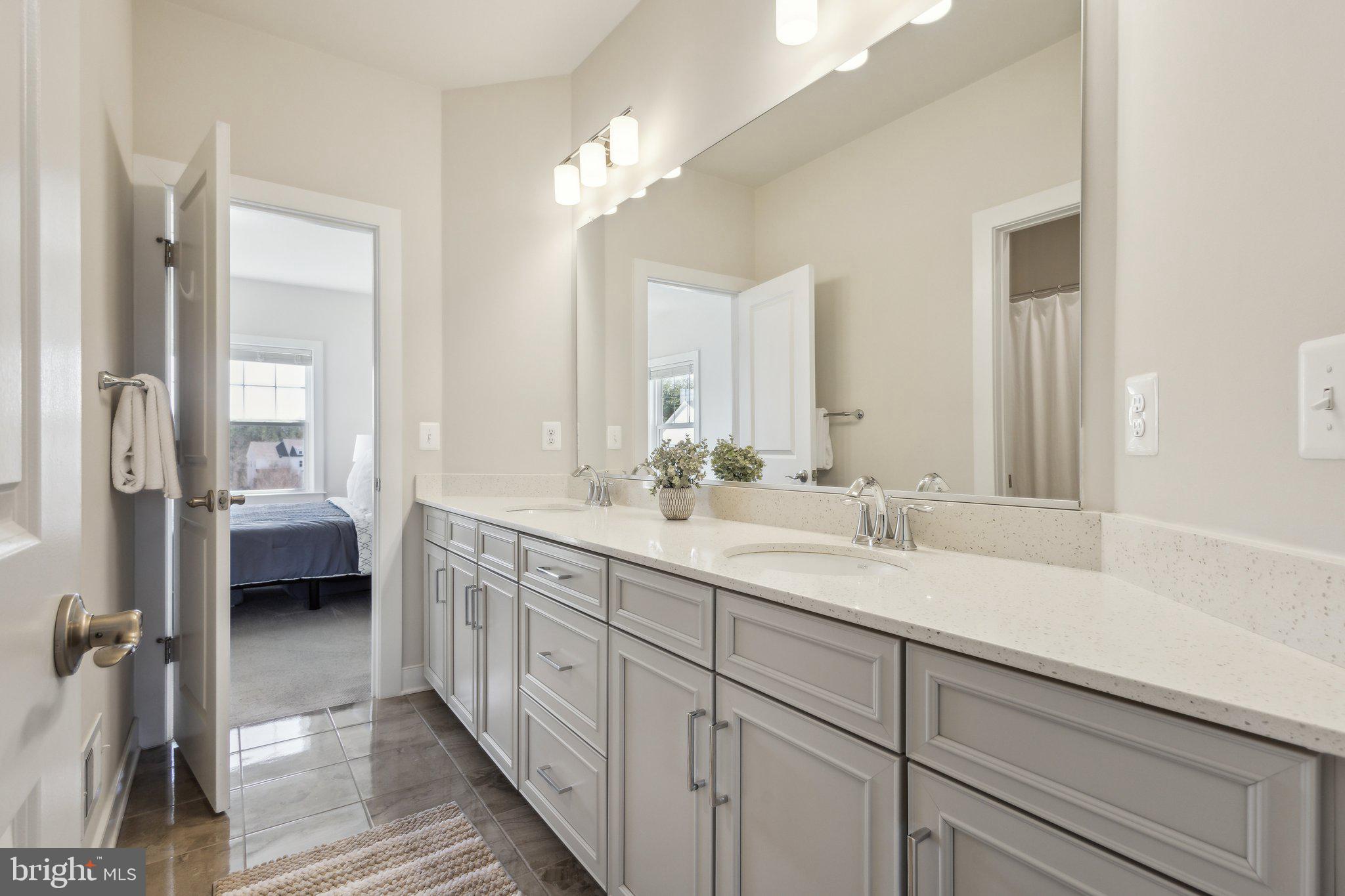 GROVE AT WILLOWSFORD - Residential