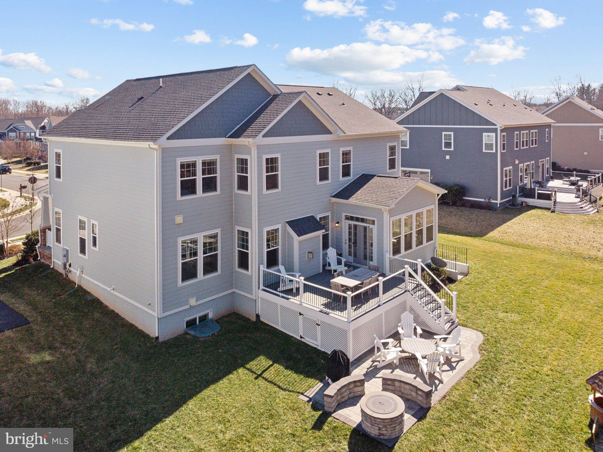 GROVE AT WILLOWSFORD - Residential