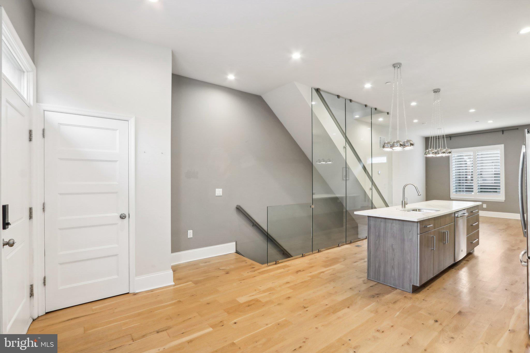 FISHTOWN - Residential Lease