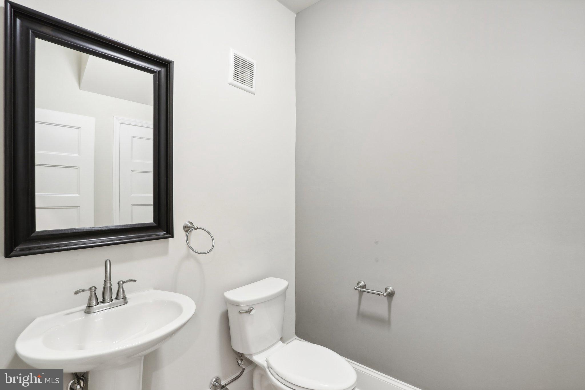 FISHTOWN - Residential Lease