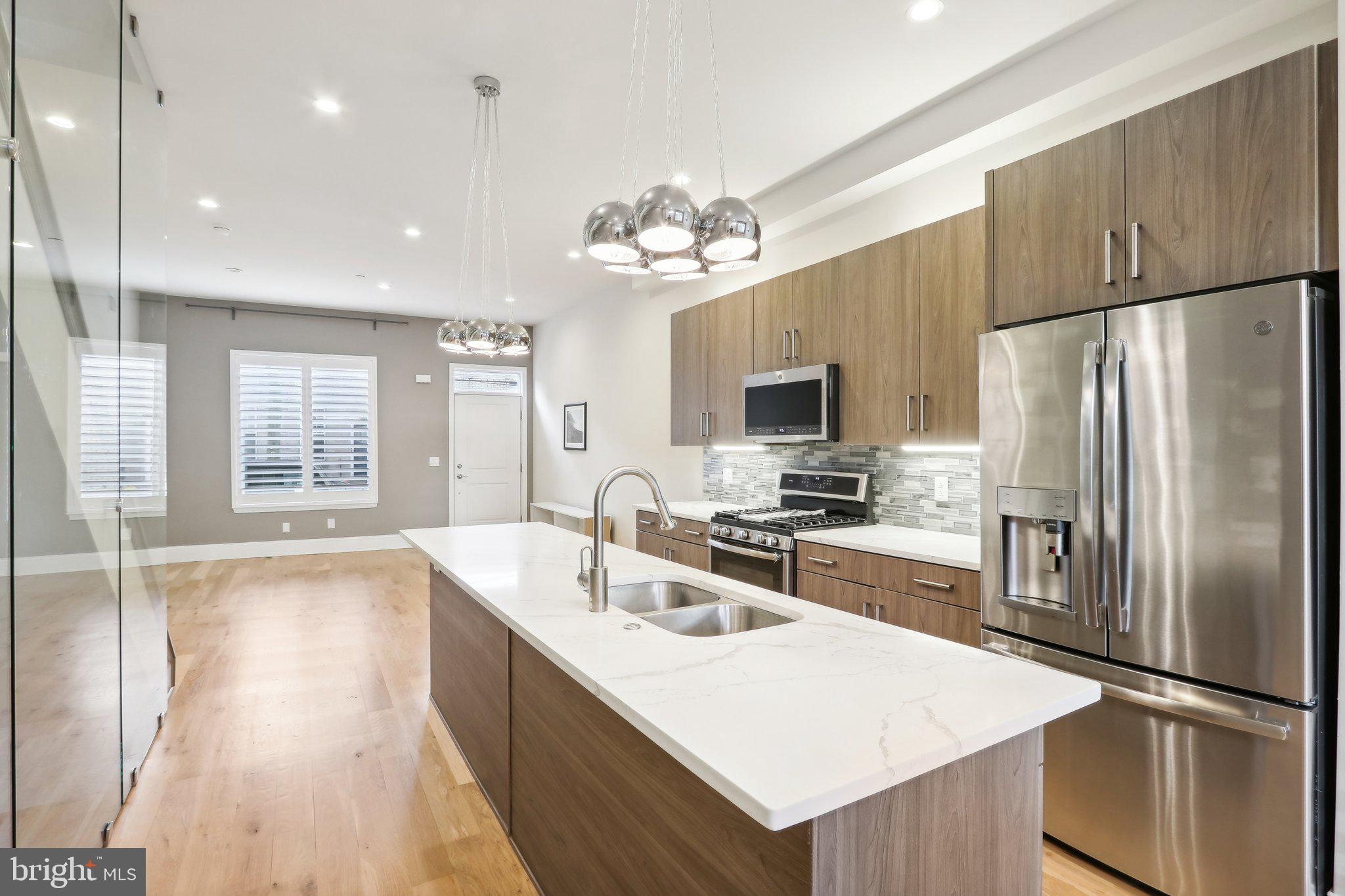 FISHTOWN - Residential Lease