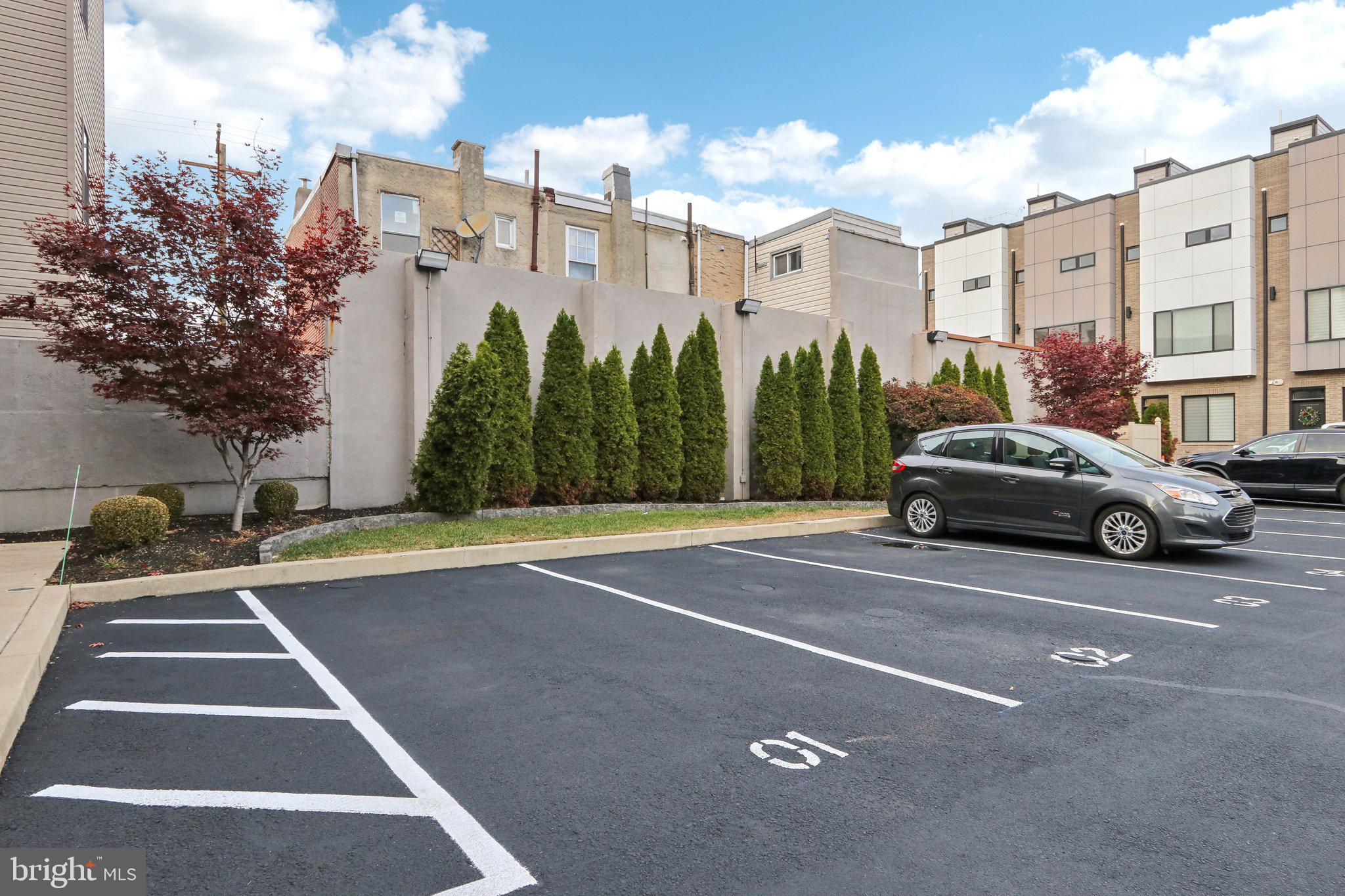 FISHTOWN - Residential Lease