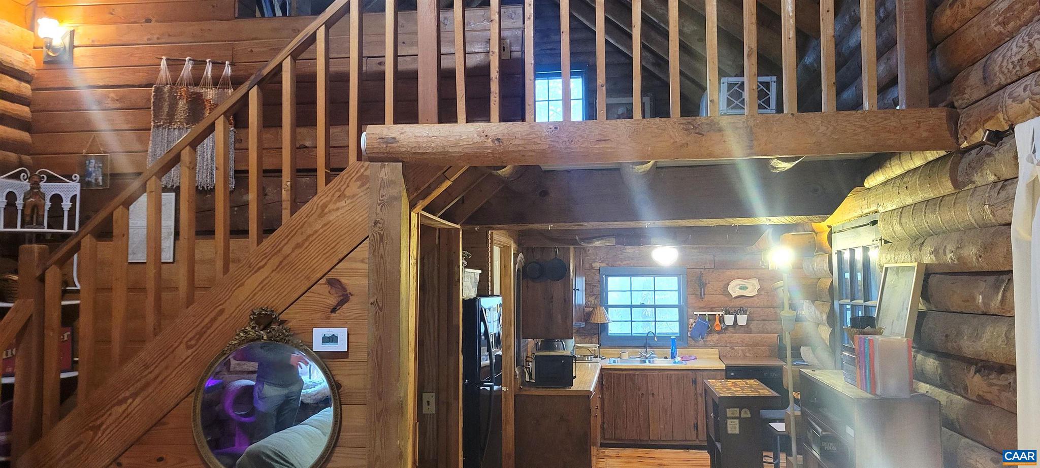 UNKNOWN - Residential Lease