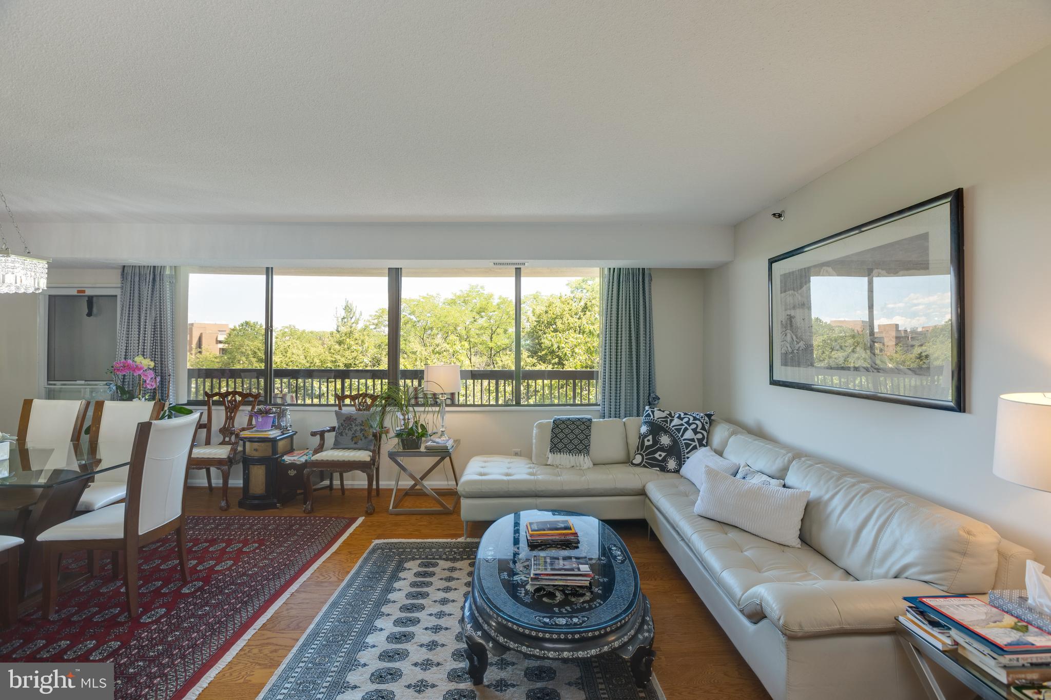 SKYLINE HOUSE - Residential