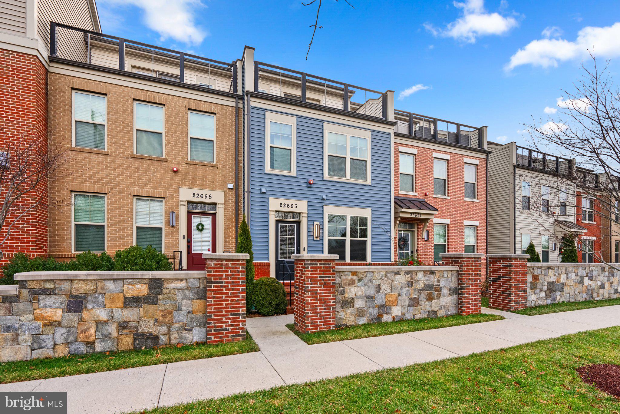 22653 CLARKSBURG ROAD