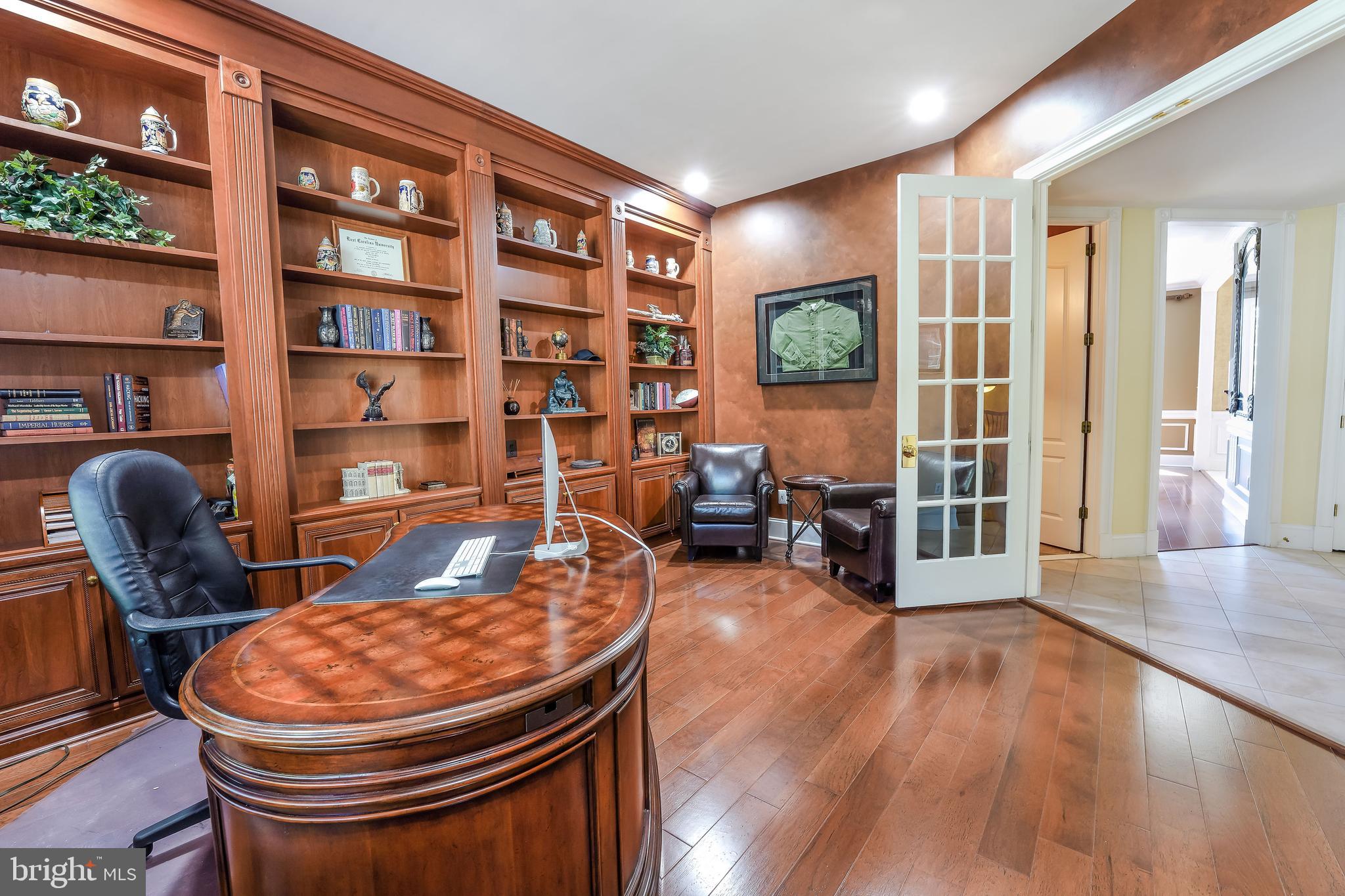 BELMONT COUNTRY CLUB - Residential