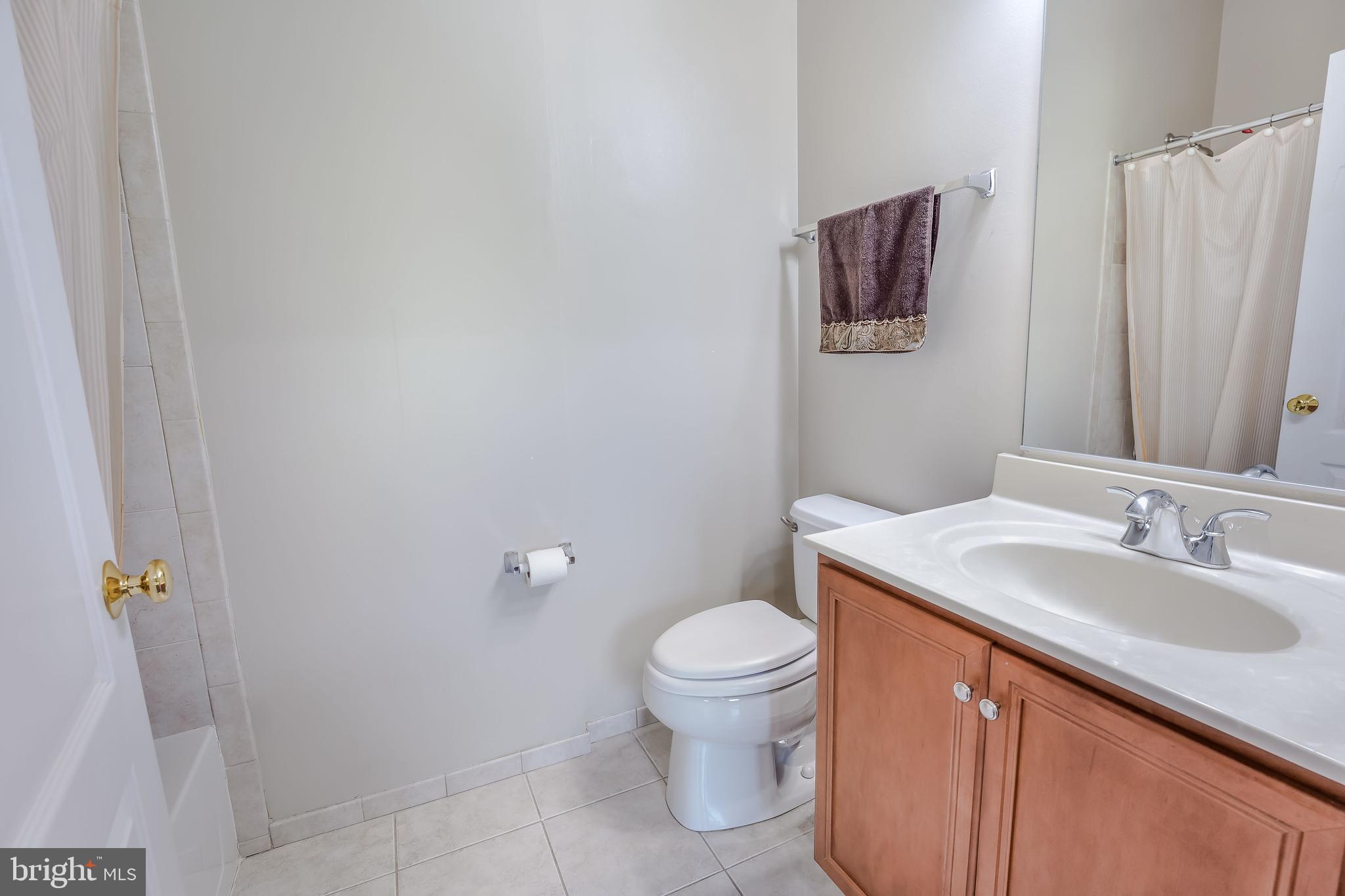 BELMONT COUNTRY CLUB - Residential