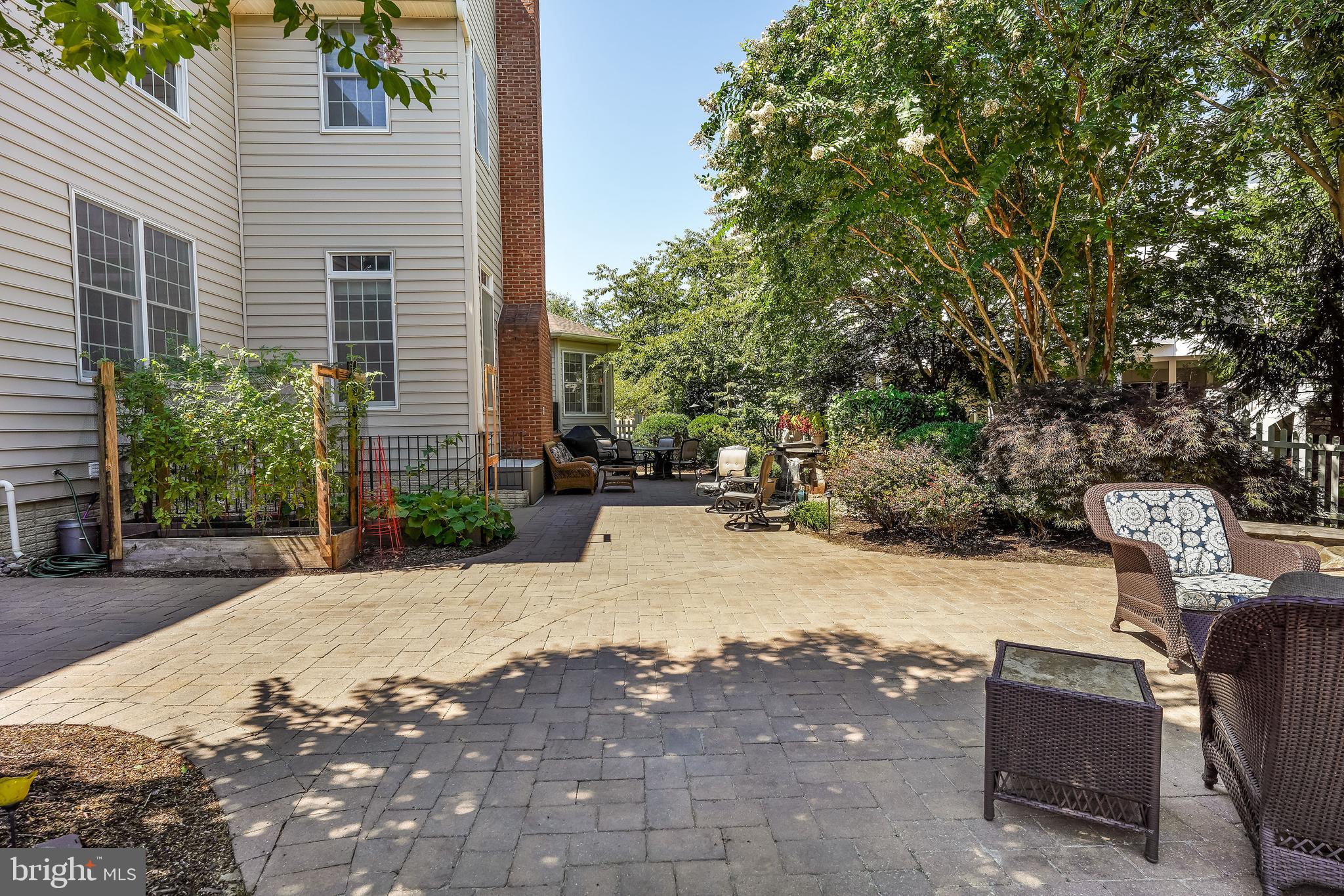 BELMONT COUNTRY CLUB - Residential