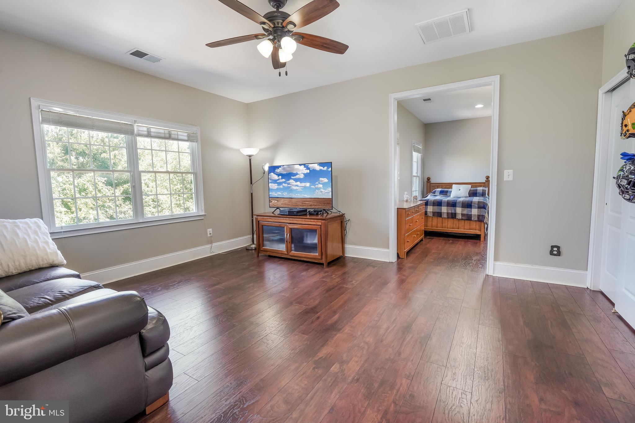 BELMONT COUNTRY CLUB - Residential