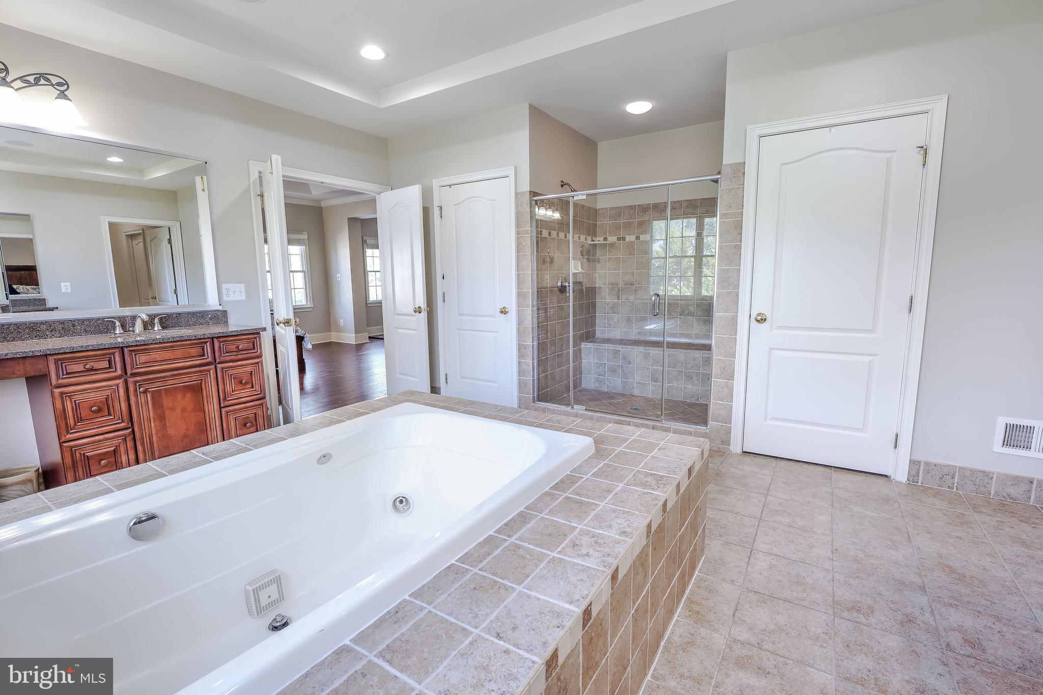 BELMONT COUNTRY CLUB - Residential