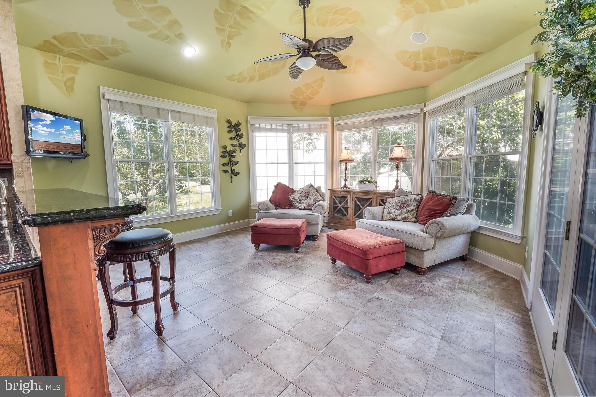 BELMONT COUNTRY CLUB - Residential