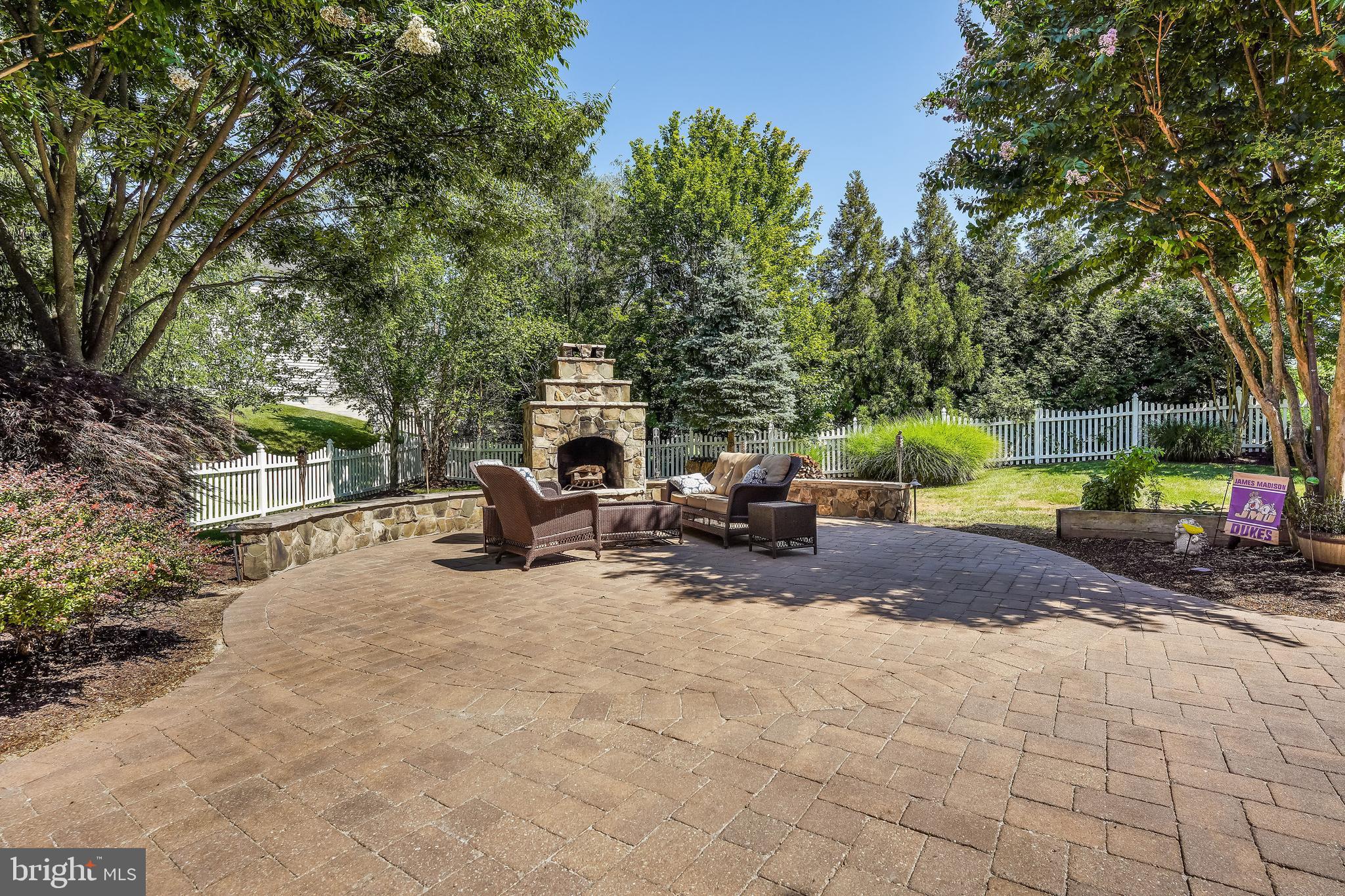 BELMONT COUNTRY CLUB - Residential