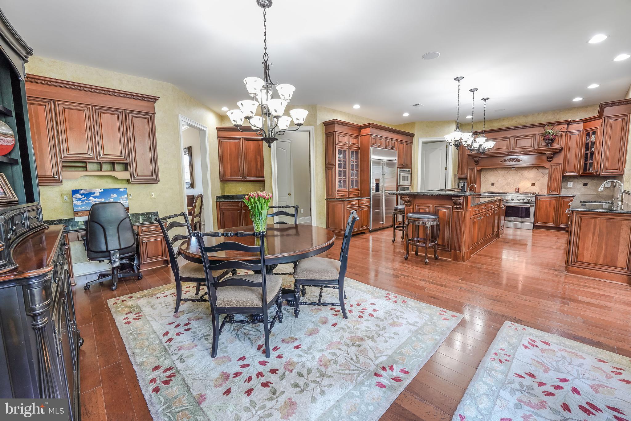 BELMONT COUNTRY CLUB - Residential